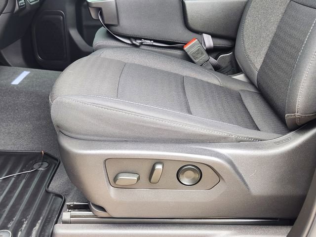 Used 2024 Chevrolet Silverado 1500 Custom image 25