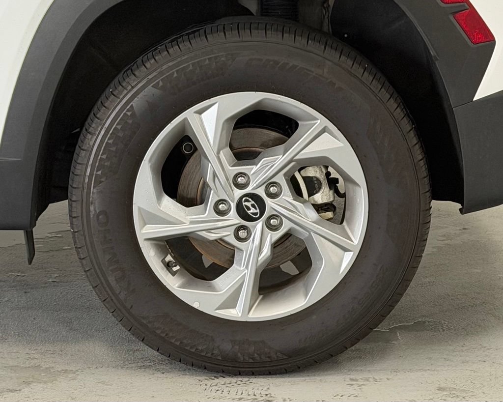 Certified 2023 Hyundai Tucson SEL AWD/4WD image 8