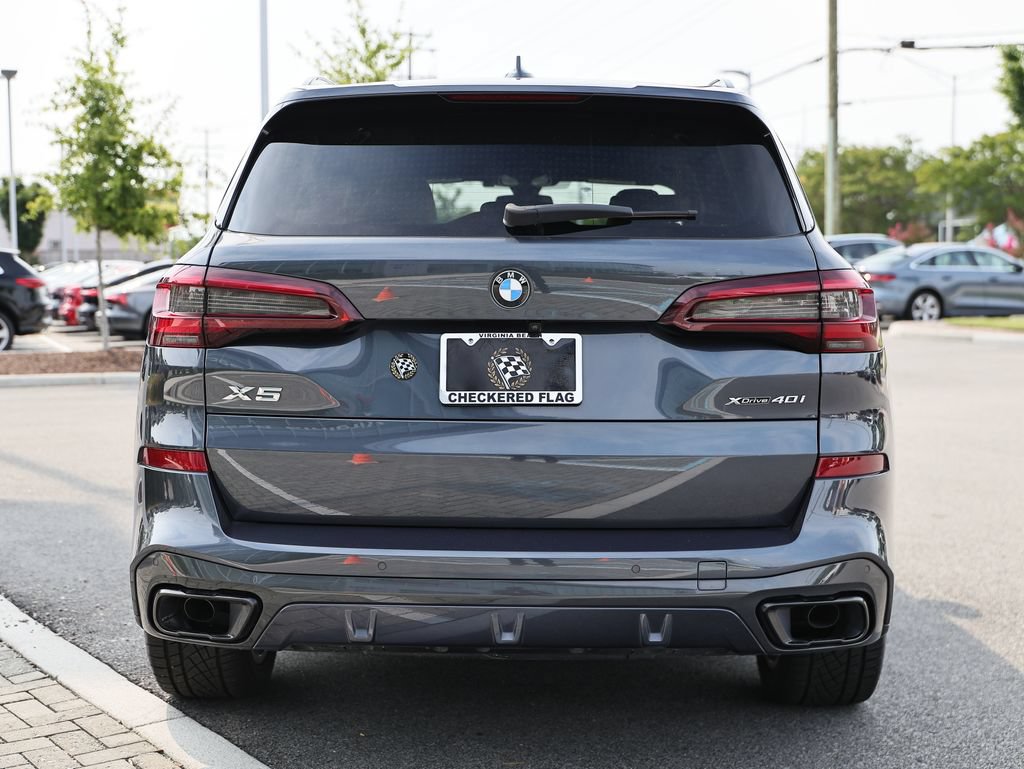 Used 2022 BMW X5 xDrive40i w/ M Sport Package AWD/4WD image 10