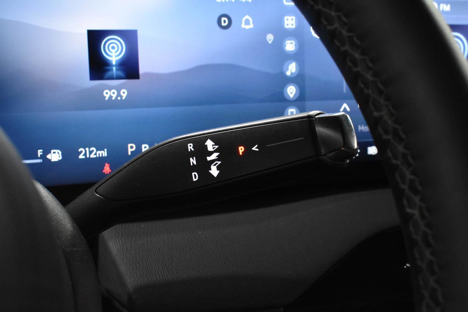 Used 2025 Buick Enclave Preferred image 14