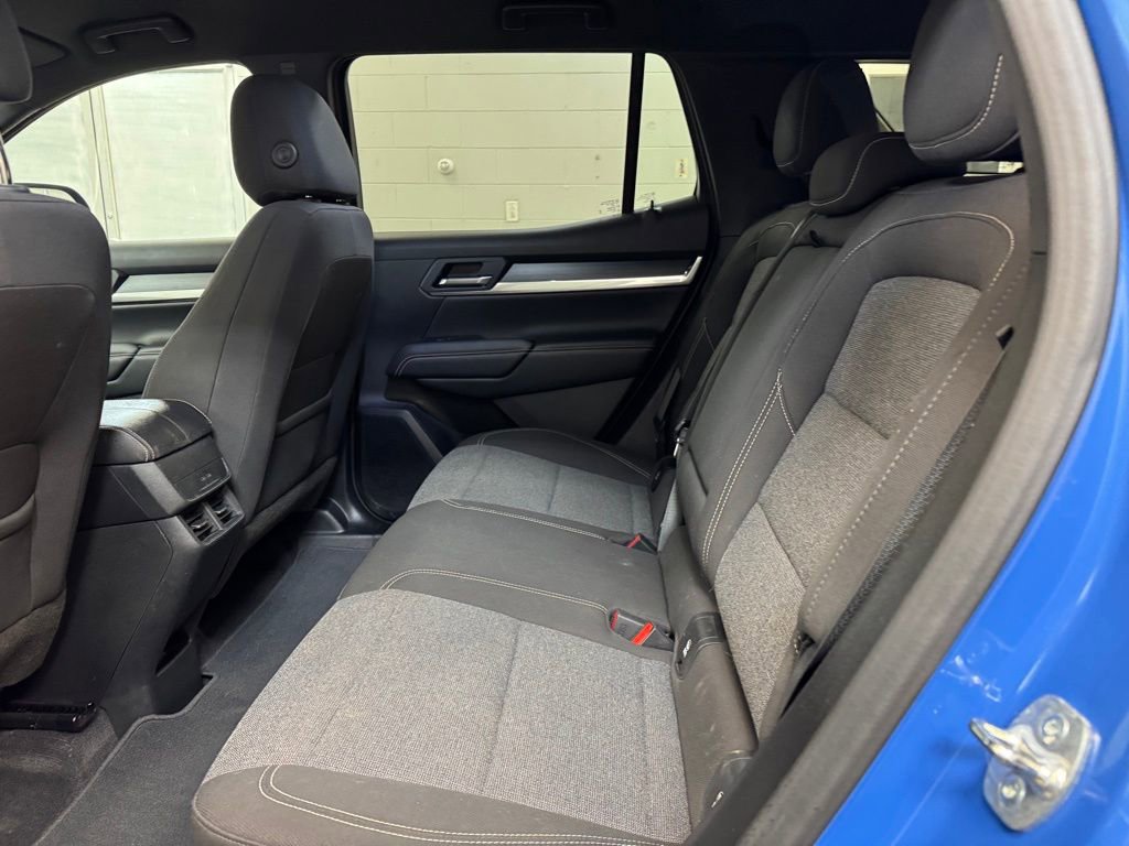 Used 2025 GMC Terrain Elevation image 16