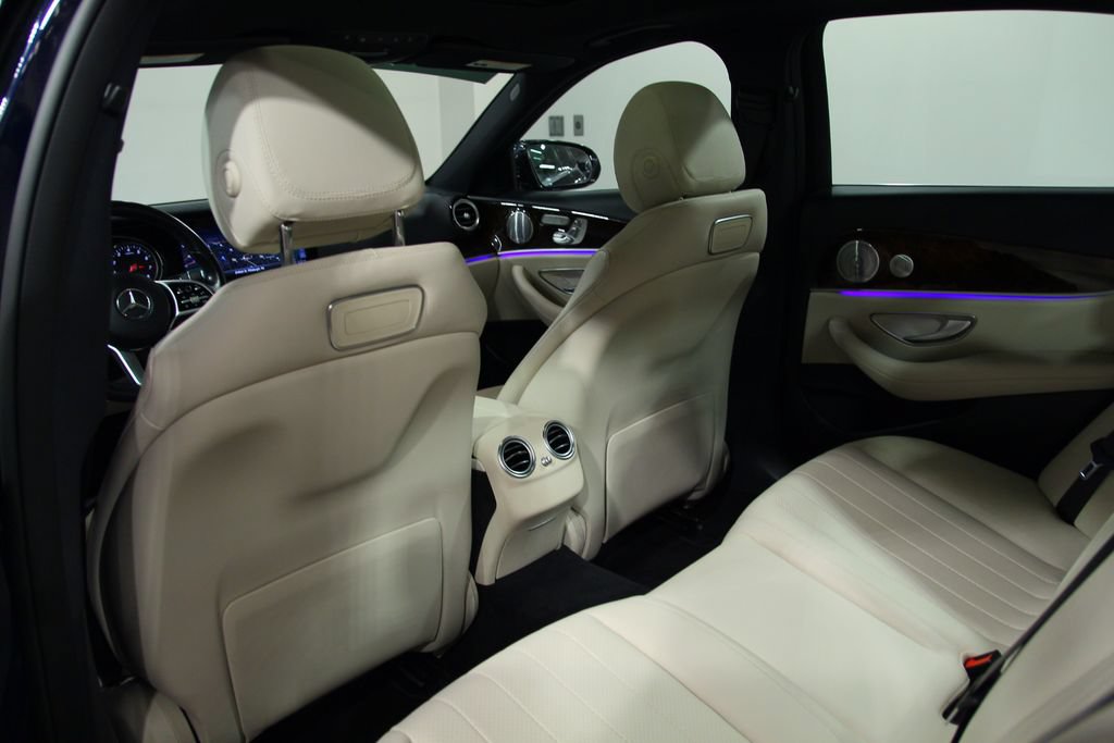 Certified 2019 Mercedes-Benz E 300 4MATIC image 27