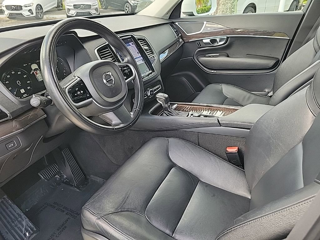 Used 2018 Volvo XC90 T5 Momentum w/ Momentum Plus Package image 13