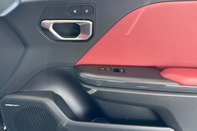 New 2026 Kia K4 GT-Line w/ GT-Line Premium Package FWD image 19