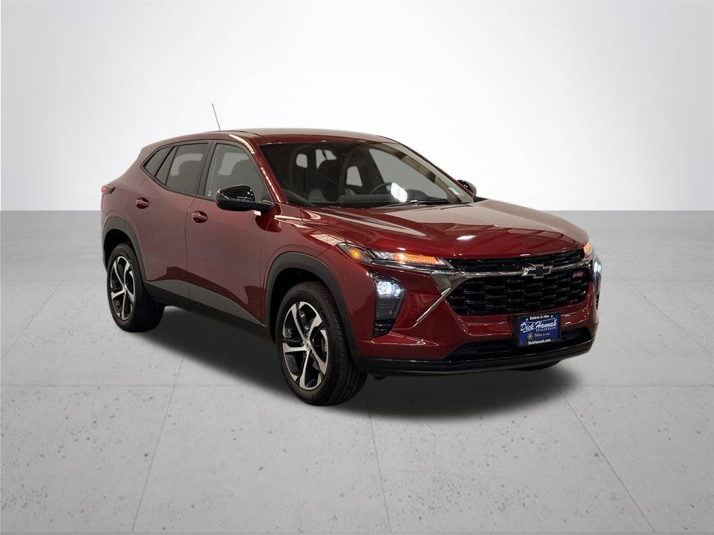 Certified 2024 Chevrolet Trax RS w/ Driver Confidence Package FWD image 8
