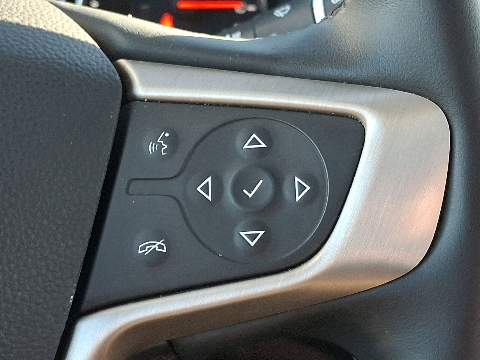 Certified 2023 GMC Acadia Denali w/ Black Diamond Edition image 21