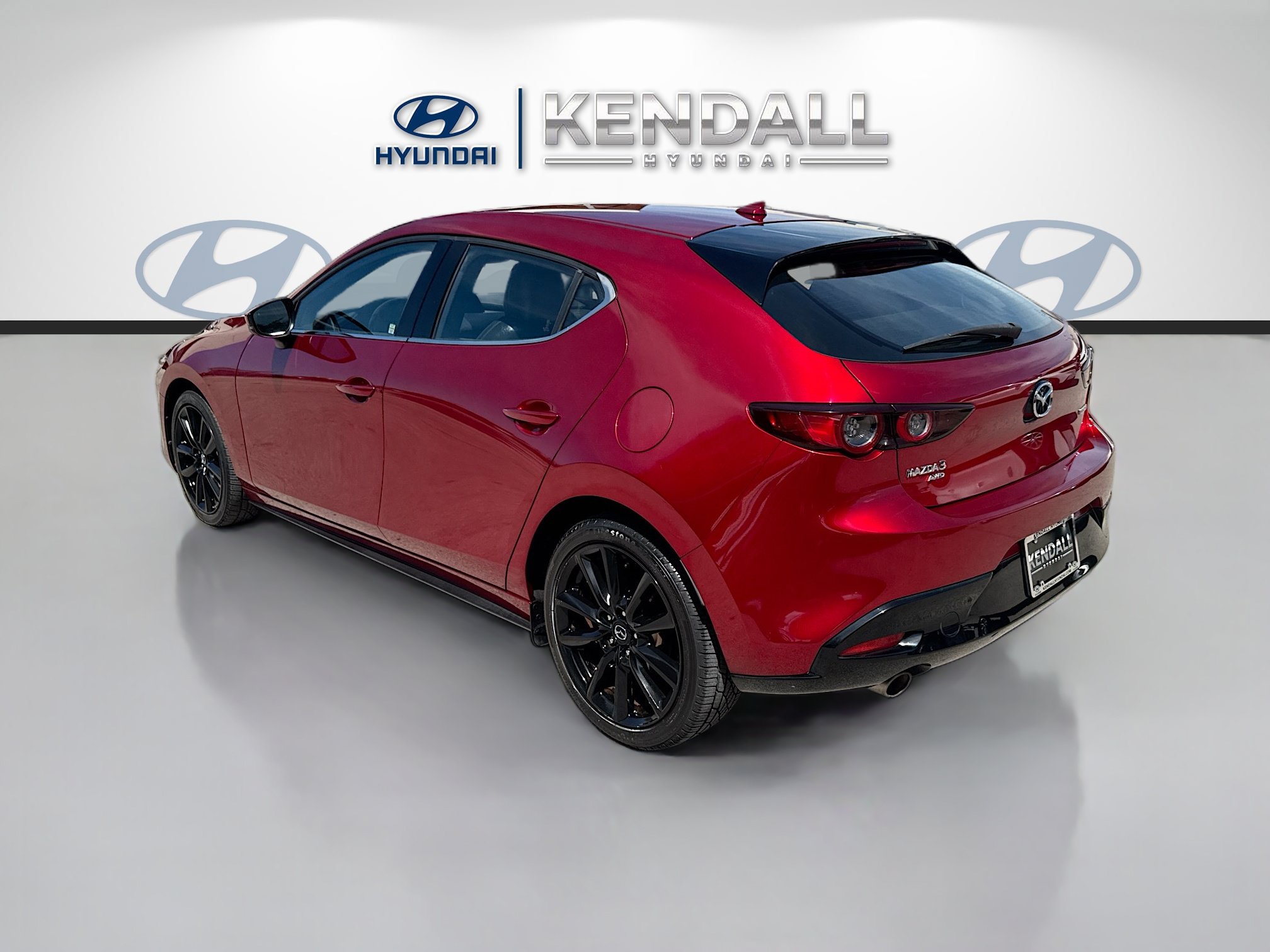 Used 2020 MAZDA MAZDA3 AWD Hatchback w/ Premium Pkg image 4
