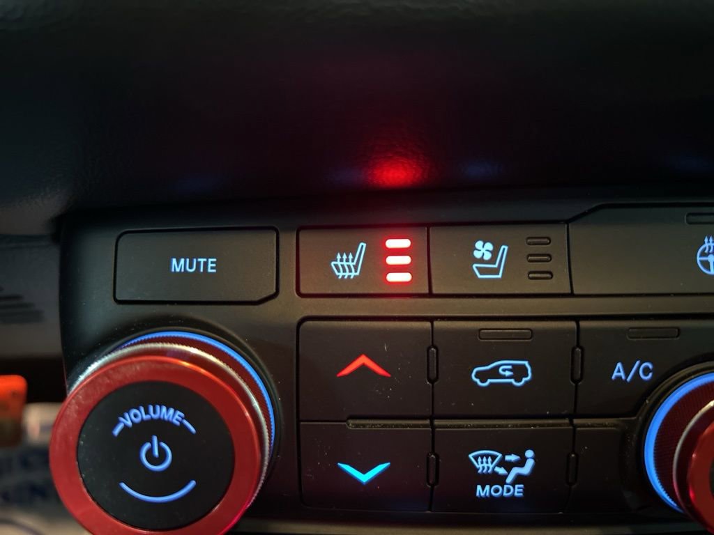 Used 2021 Dodge Durango R/T w/ Trailer Tow Group IV image 31