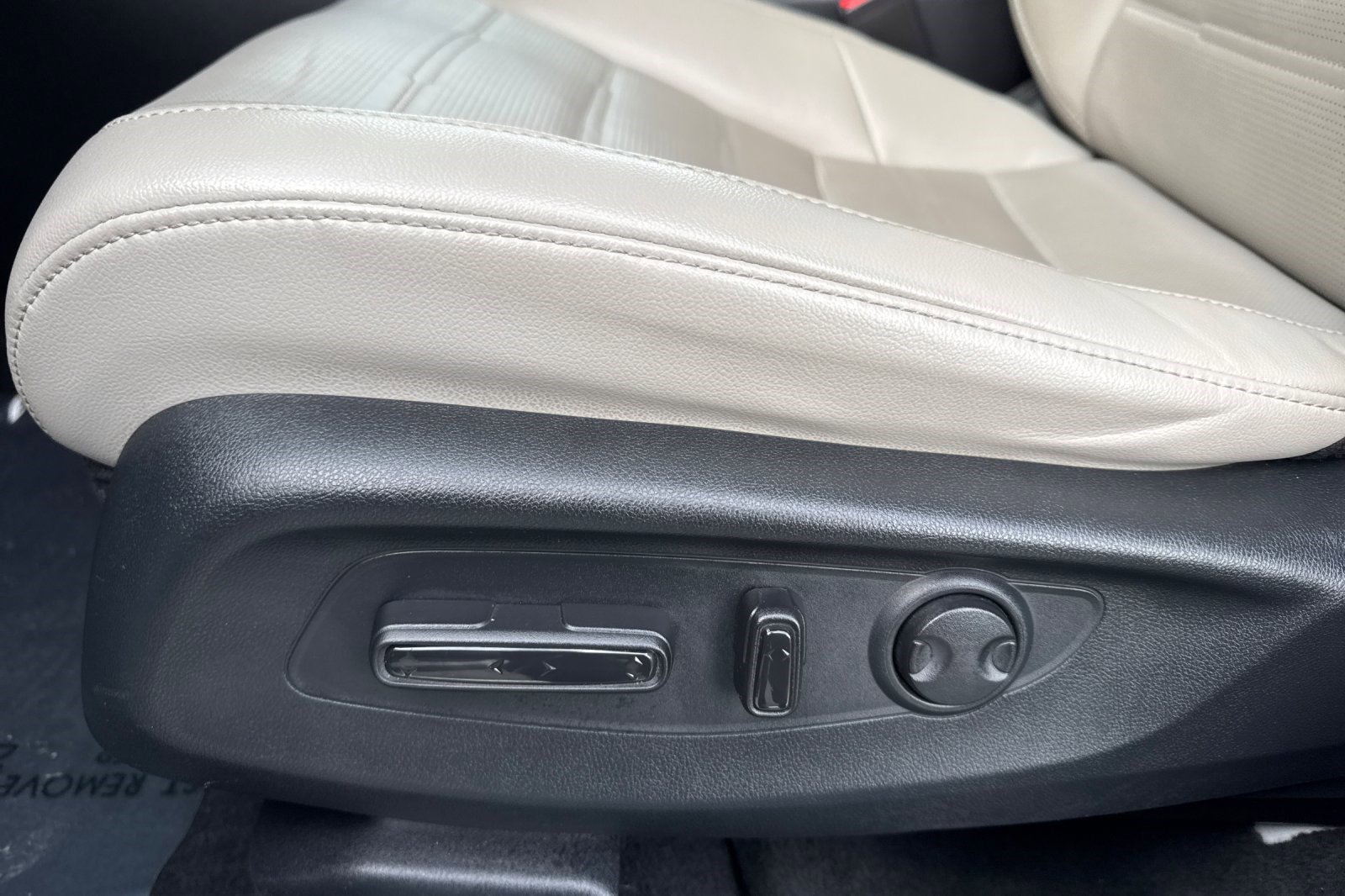 Used 2023 Honda CR-V EX-L image 14