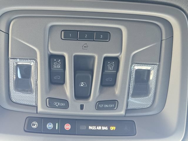 Used 2025 Chevrolet Silverado 1500 LT Trail Boss w/ Convenience Package II AWD/4WD image 24