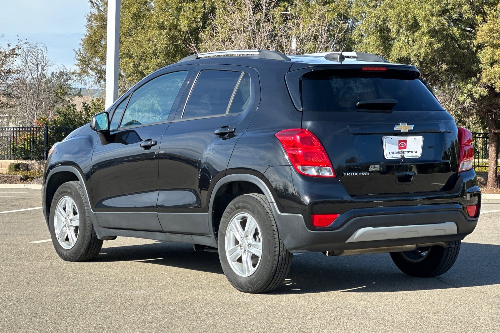 Used 2022 Chevrolet Trax LT w/ LT Convenience Package image 6