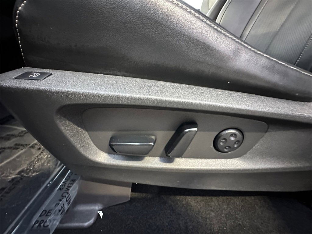 Used 2022 INFINITI QX60 Sensory w/ Cargo Package image 10