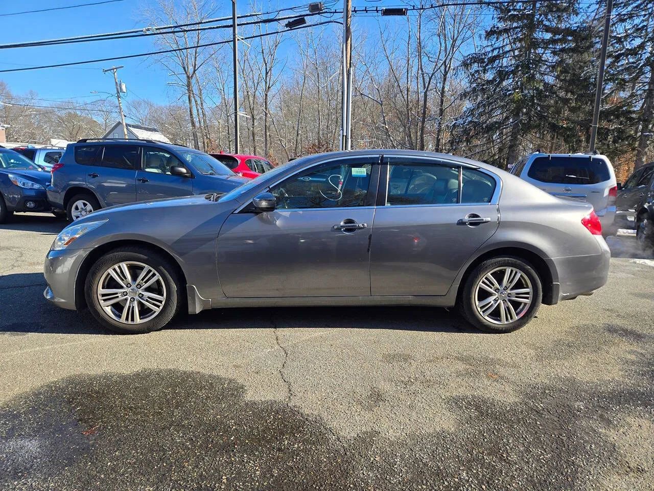 Used 2013 INFINITI G37 x Sedan w/ Premium Pkg AWD/4WD image 9
