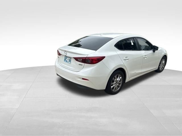Used 2016 MAZDA MAZDA3 i Grand Touring image 3
