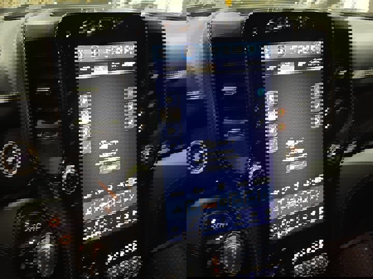 Used 2023 RAM 1500 Limited image 12