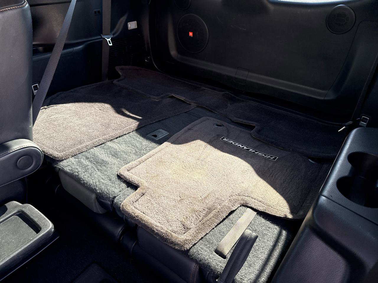 Used 2014 Toyota Highlander Limited image 49