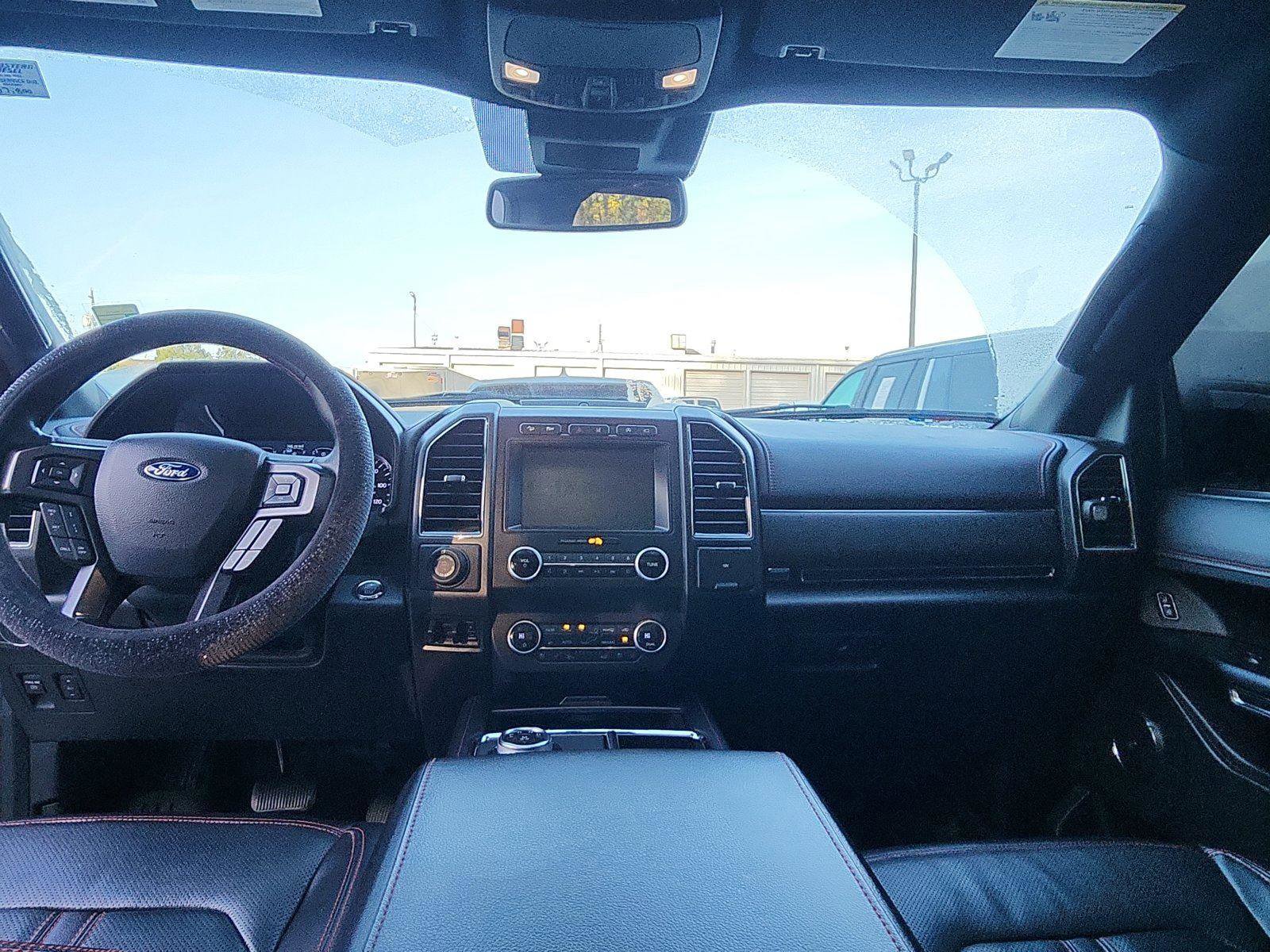 Used 2021 Ford Expedition Limited image 21