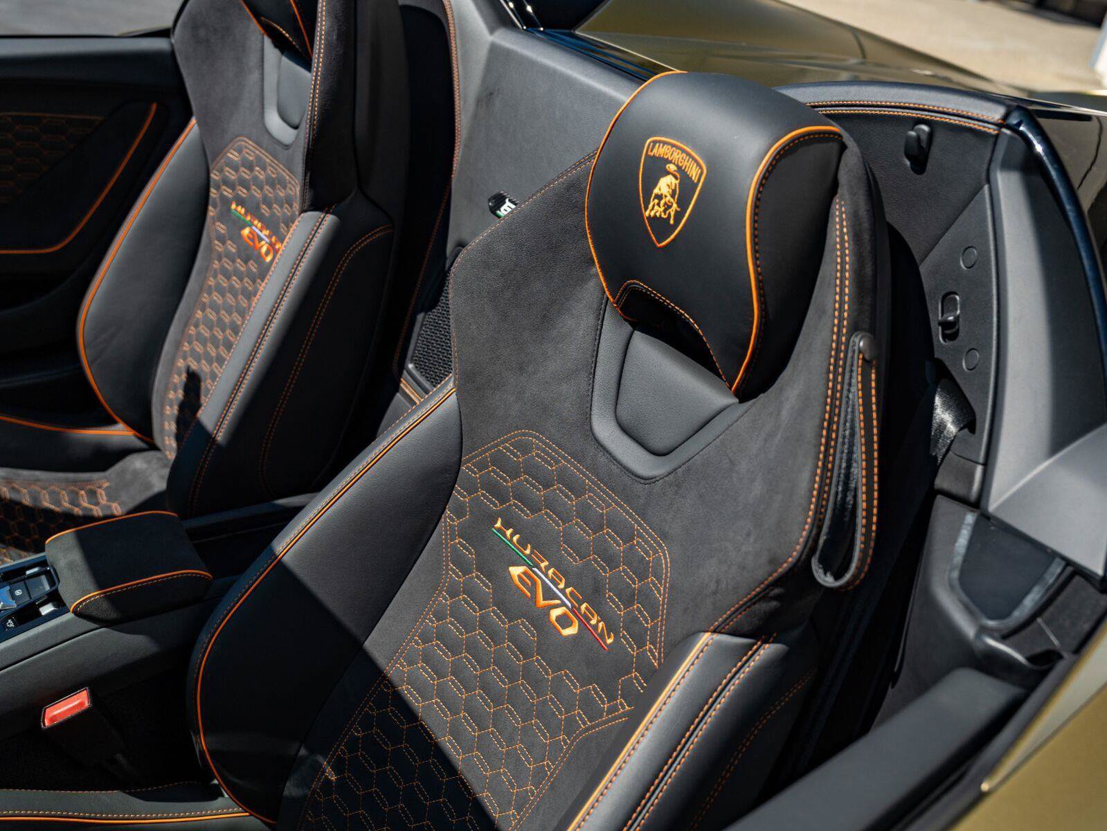 Used 2023 Lamborghini Huracan EVO RWD image 63