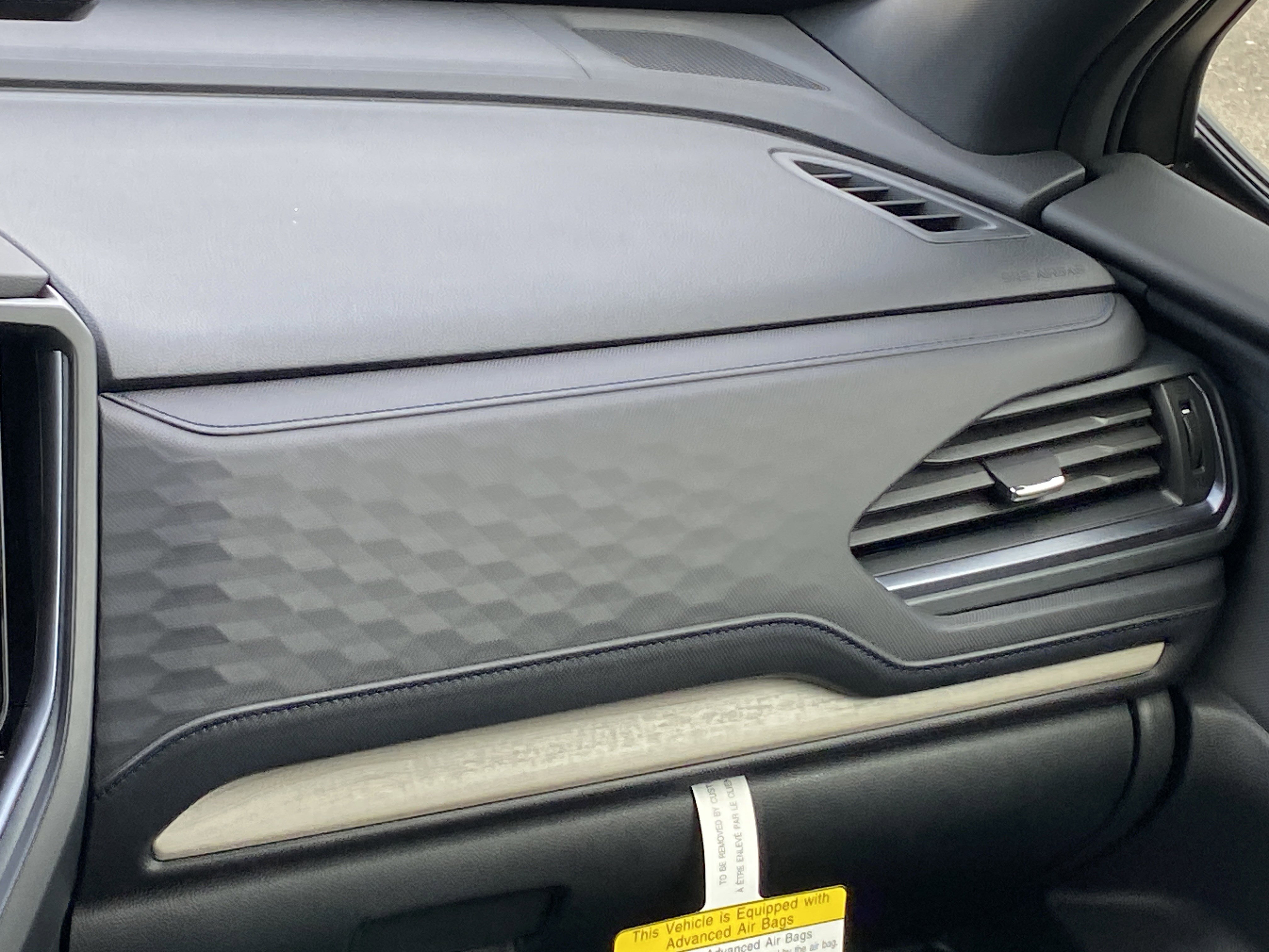 Used 2025 Subaru Forester Limited image 22