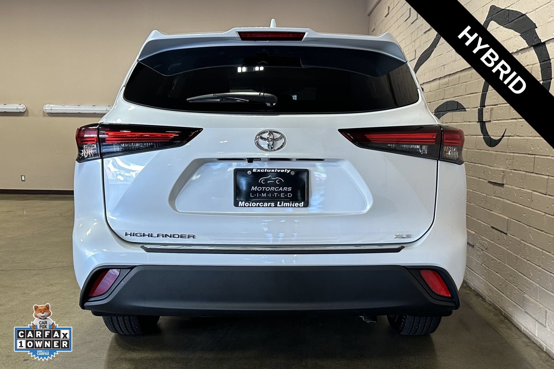 Used 2025 Toyota Highlander XLE AWD/4WD image 6
