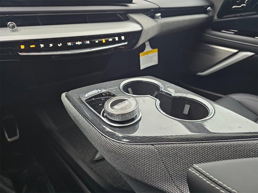 New 2026 Cadillac Optiq Sport 1 image 30