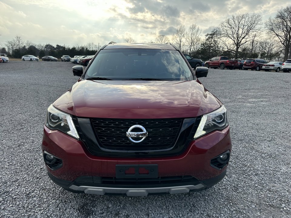 Used 2020 Nissan Pathfinder SL image 2