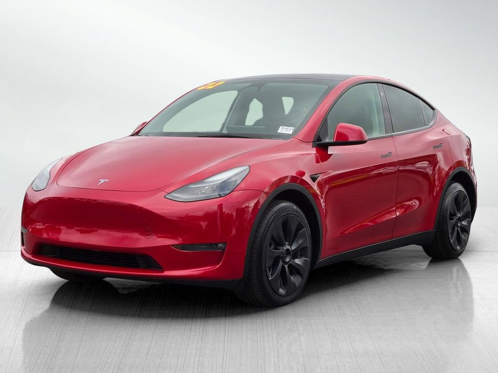 Used 2022 Tesla Model Y Long Range image 8
