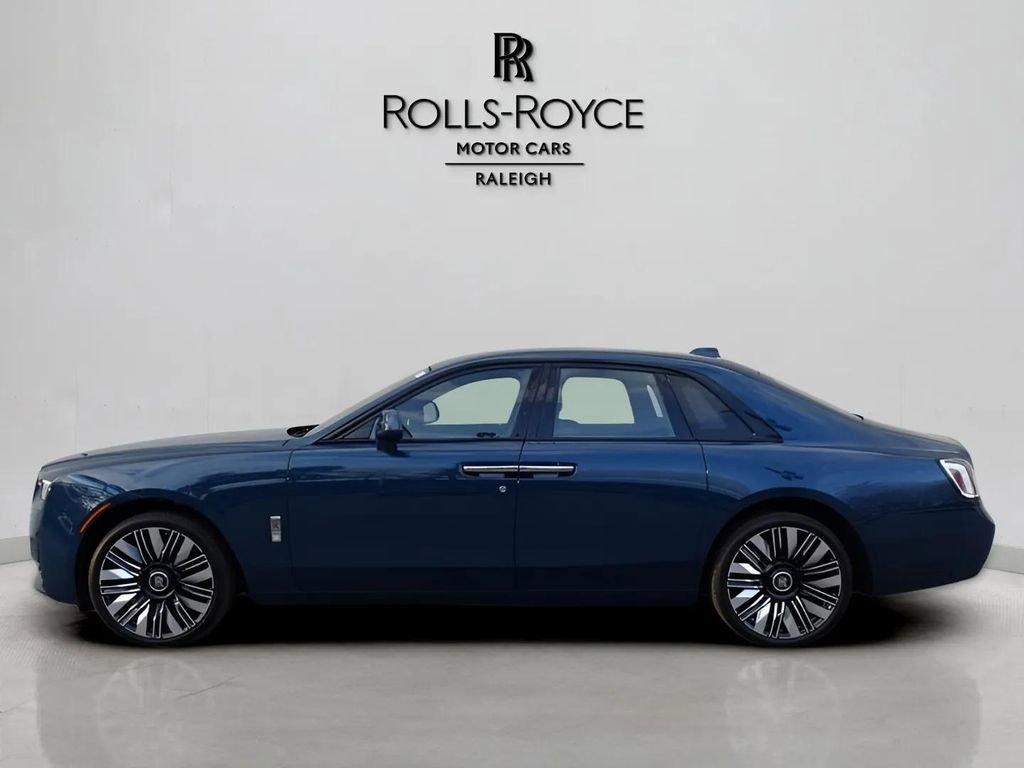 New 2025 Rolls-Royce Ghost video 3