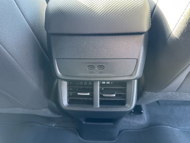 New 2026 Chevrolet Equinox LT image 17