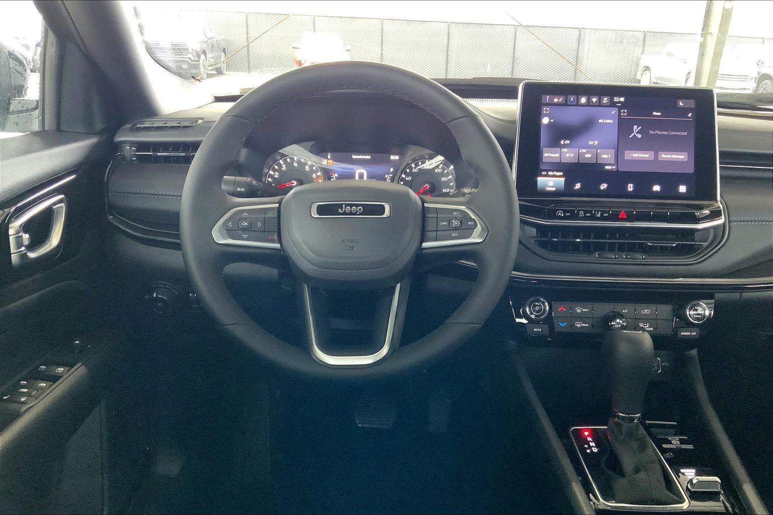New 2026 Jeep Compass Latitude AWD/4WD image 13