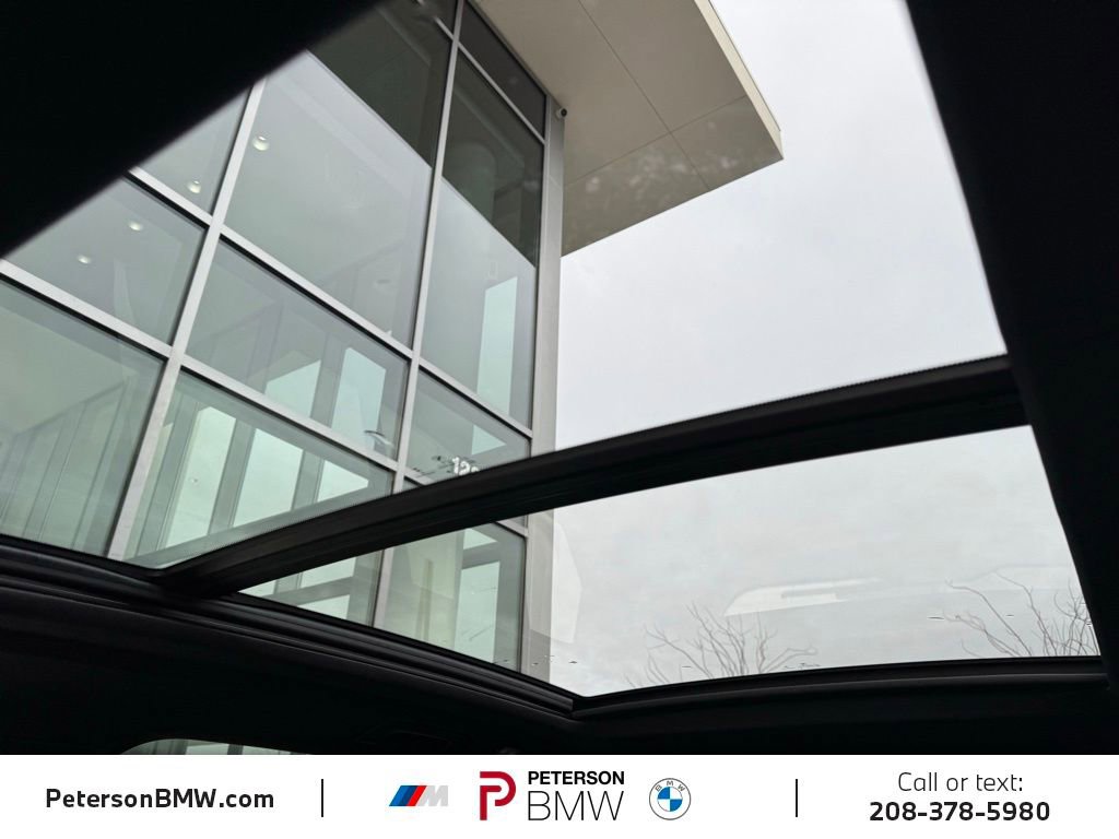 New 2026 BMW X5 xDrive50e w/ Premium Package image 34