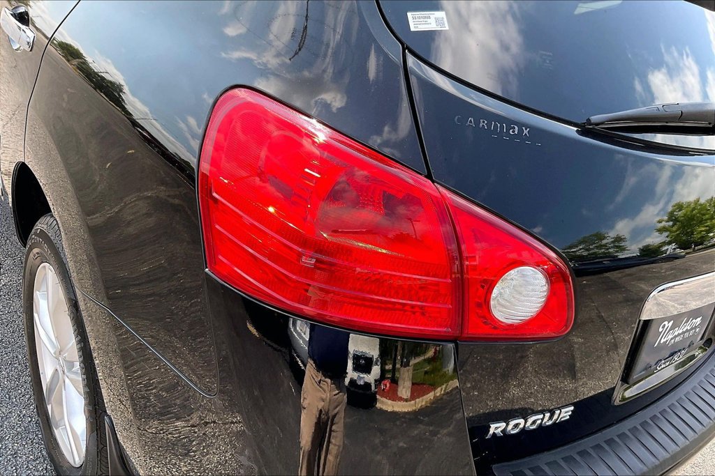 Used 2013 Nissan Rogue SV w/ Premium Pkg AWD/4WD image 33
