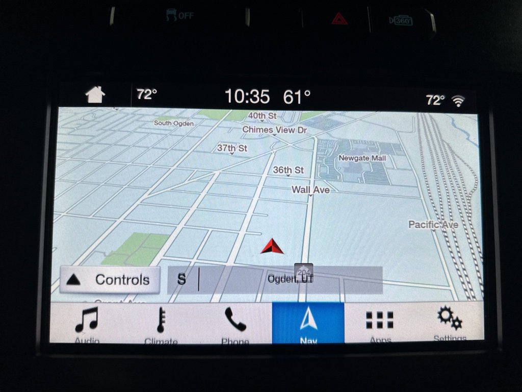 Used 2016 Ford F150 Lariat w/ Equipment Group 502A Luxury image 27