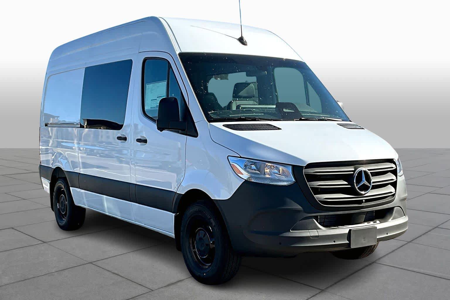New 2026 Mercedes-Benz Sprinter 2500 image 2