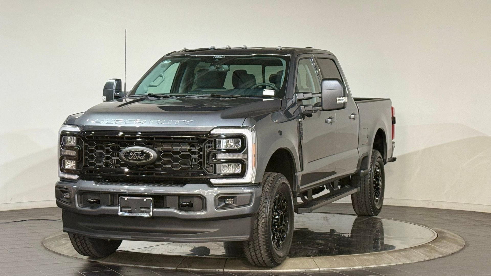 New 2026 Ford F350 XLT w/ XLT Premium Package image 5