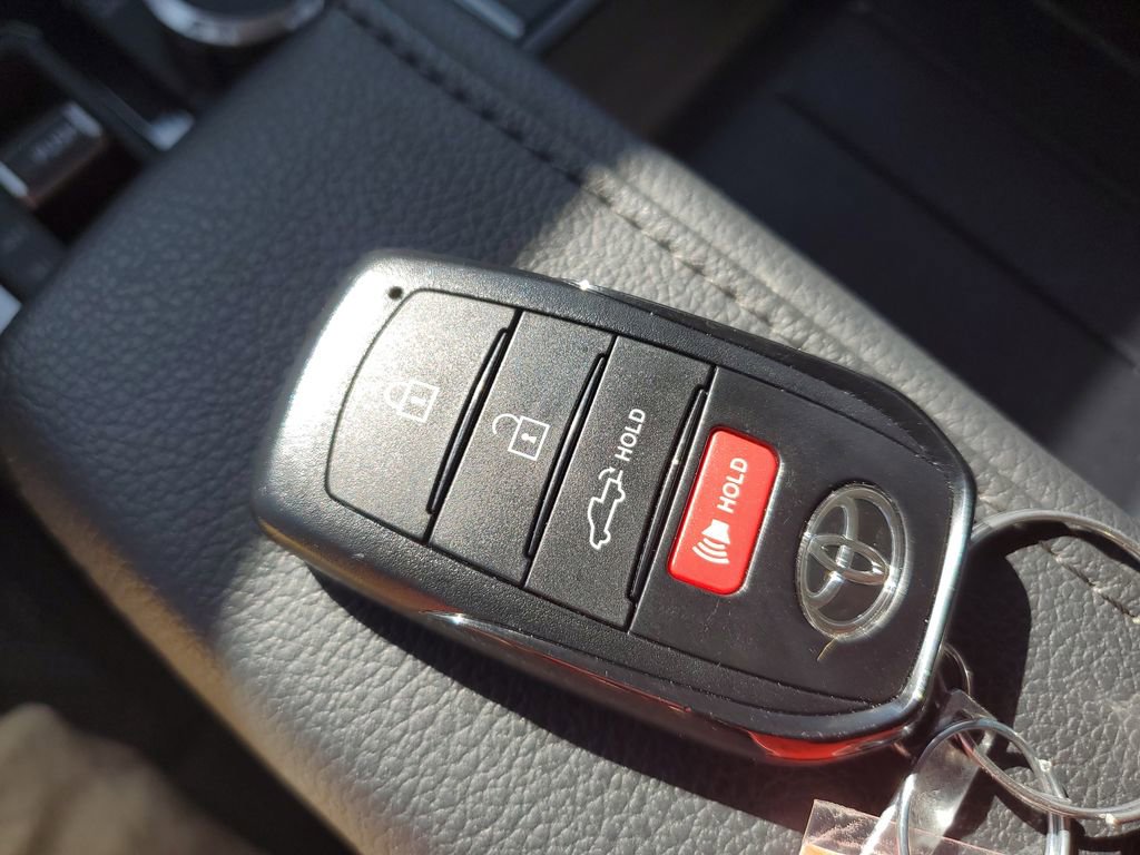 Used 2024 Toyota Tundra Limited w/ TRD Off-Road Package AWD/4WD image 27