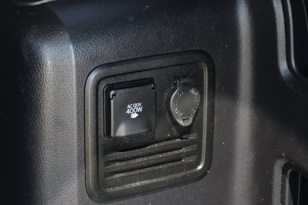 Used 2018 Toyota 4Runner SR5 Premium image 9