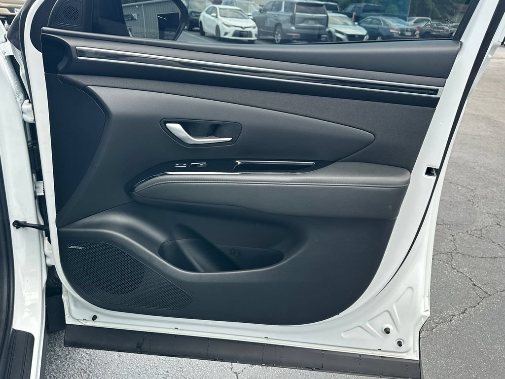 Used 2022 Hyundai Tucson Limited w/ Cargo Package FWD image 15