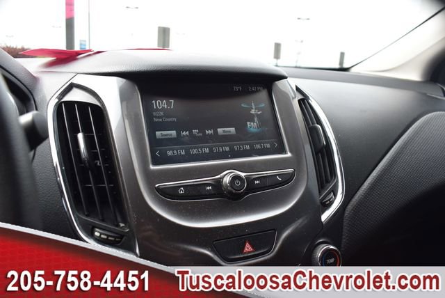 Used 2017 Chevrolet Cruze LT FWD image 31