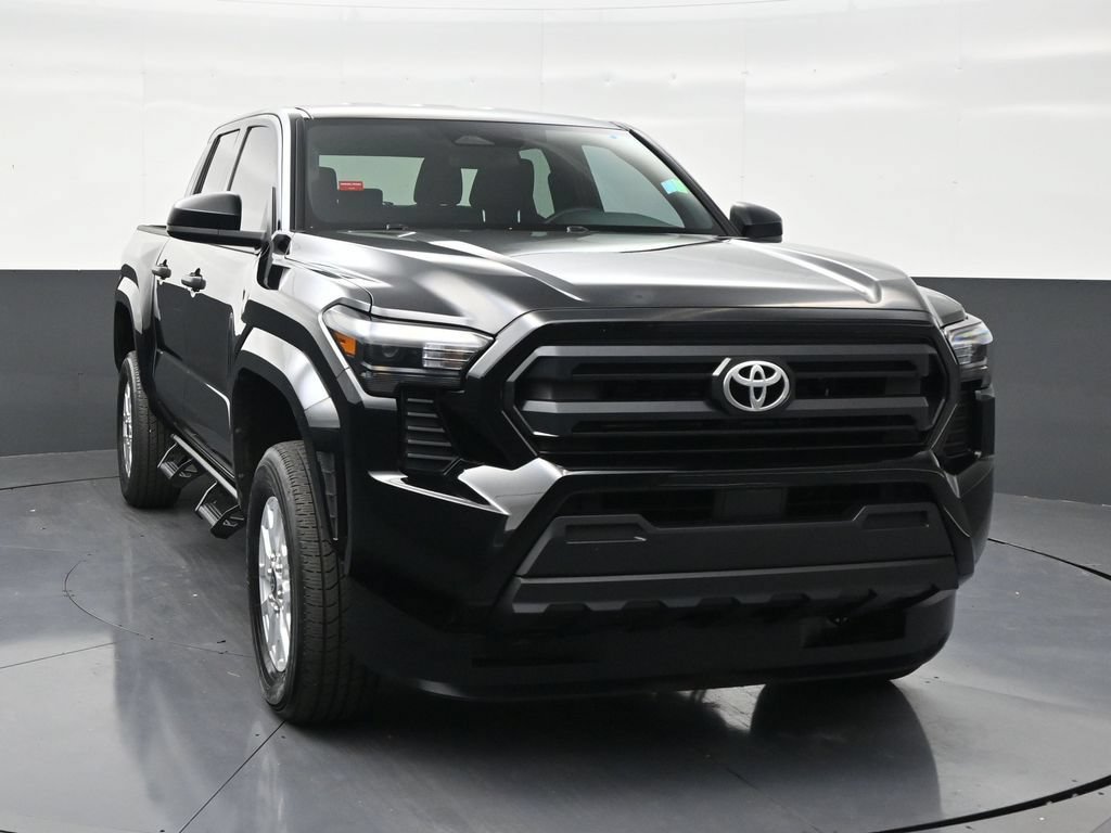 Used 2025 Toyota Tacoma SR AWD/4WD image 7