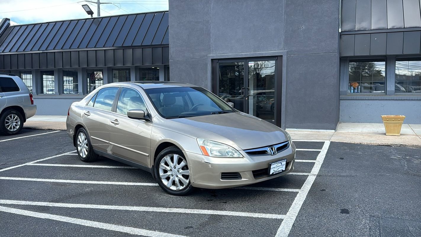 Used 2006 Honda Accord LX image 1