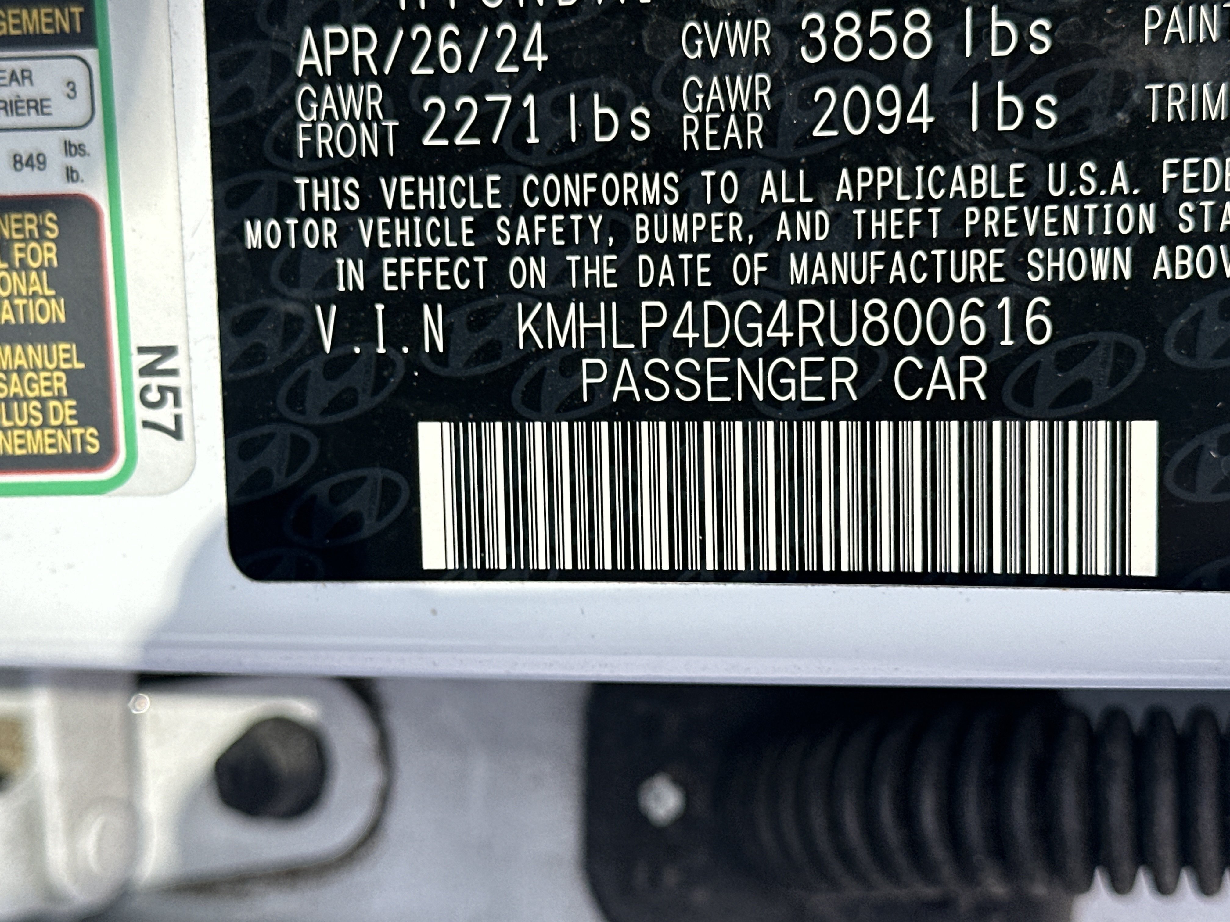 Used 2024 Hyundai Elantra Limited FWD image 32