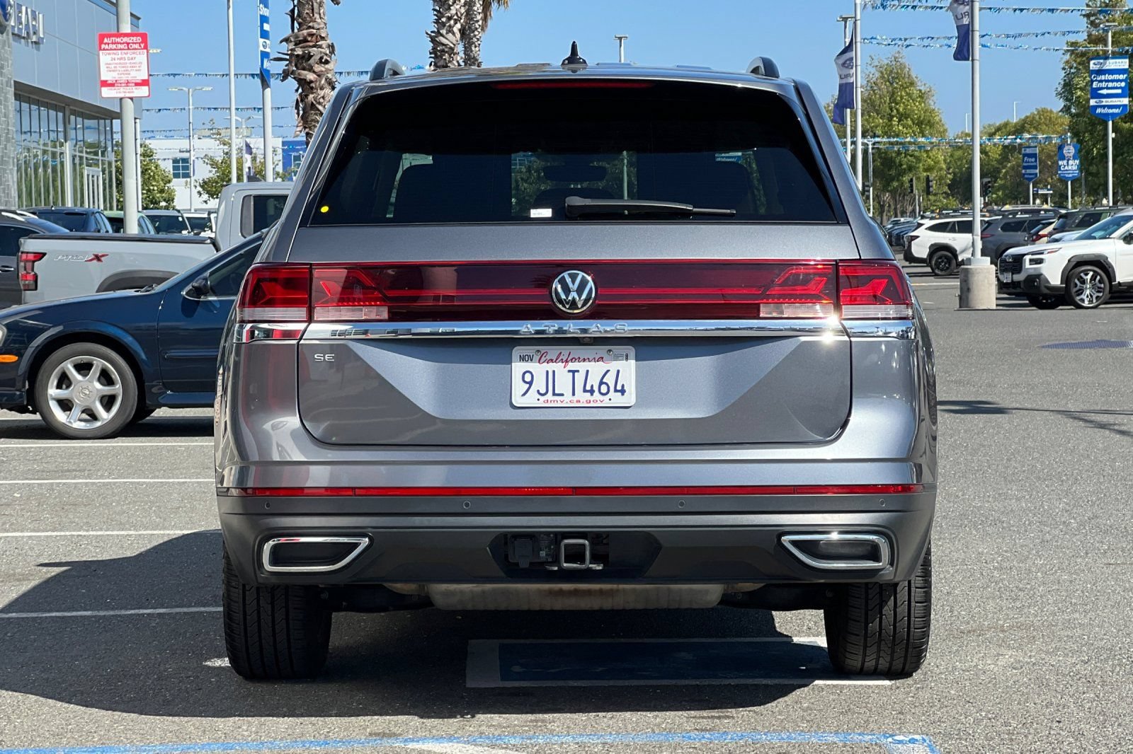 Used 2024 Volkswagen Atlas SE FWD image 5