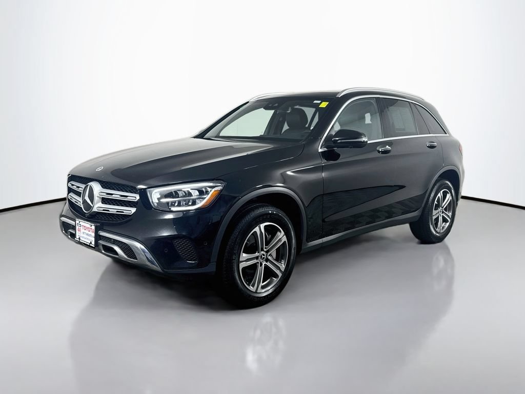 Used 2022 Mercedes-Benz GLC 300 4MATIC image 2