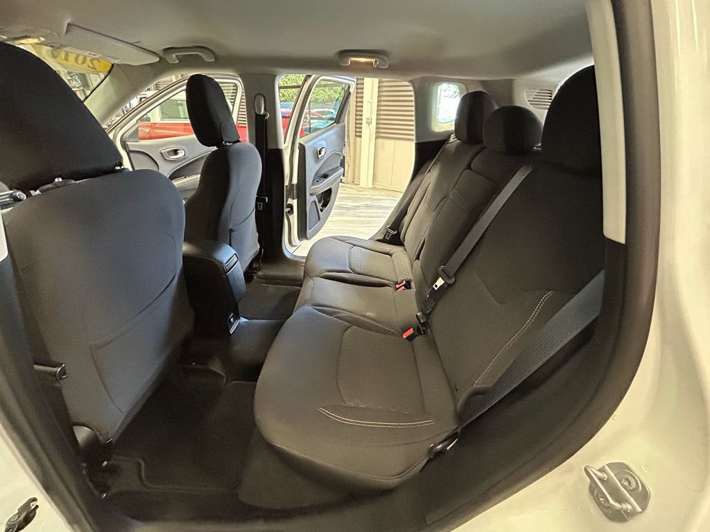 Used 2017 Jeep Compass Sport FWD image 45