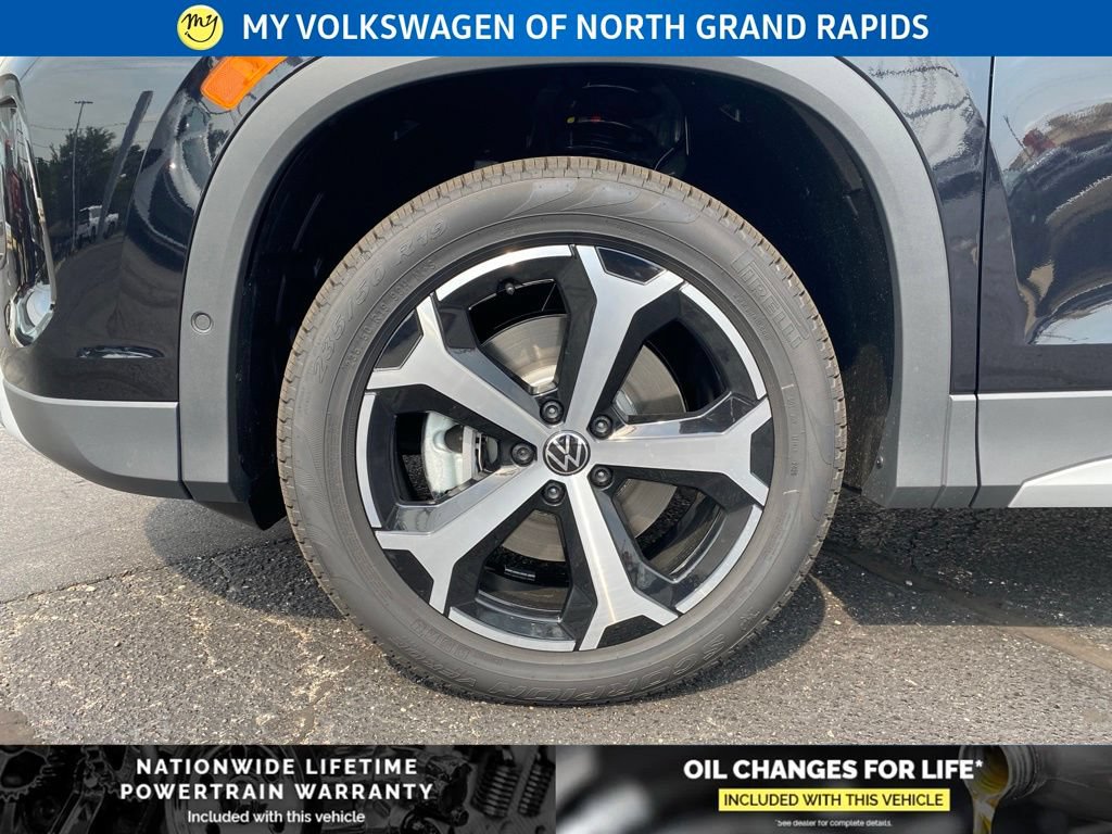 New 2026 Volkswagen Tiguan SE AWD/4WD image 5