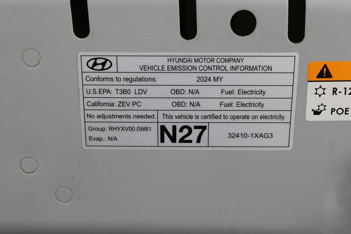 Used 2024 Hyundai Ioniq 5 SEL image 39