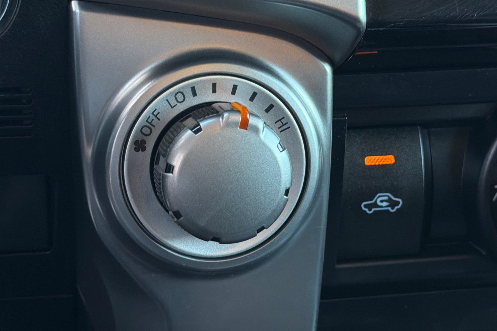 Used 2024 Toyota 4Runner SR5 image 29