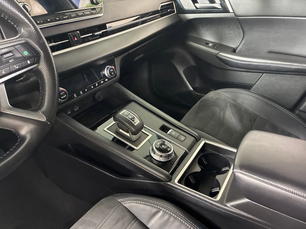 Used 2022 Mitsubishi Outlander SE image 25