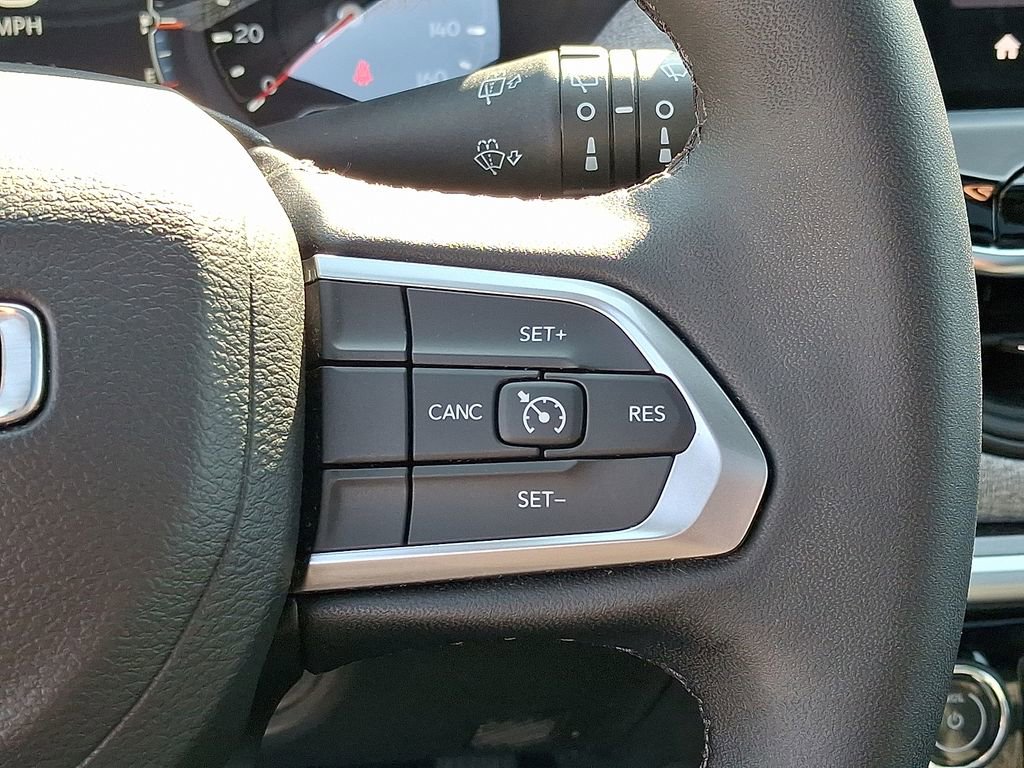 Used 2024 Jeep Compass Latitude w/ Sun and Sound Group image 22